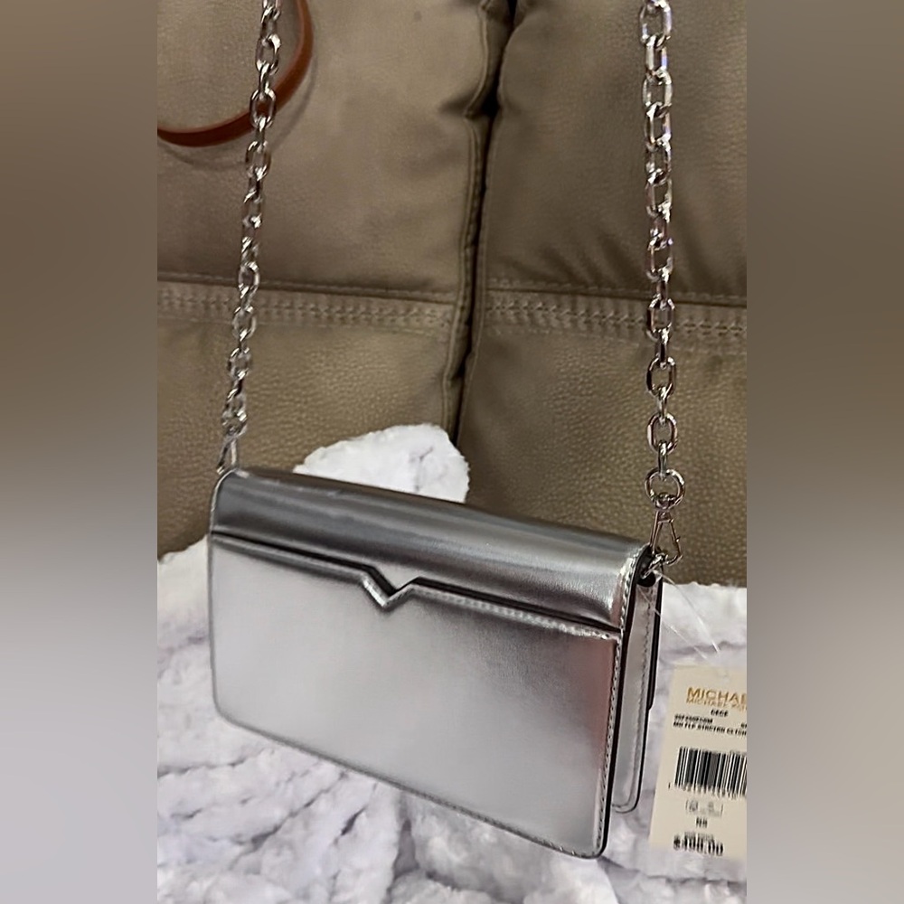 $448 MSRP NWT MK Cece Clutch Crossbody With Detachable Silver Chain Link Strap - Picture 8 of 17